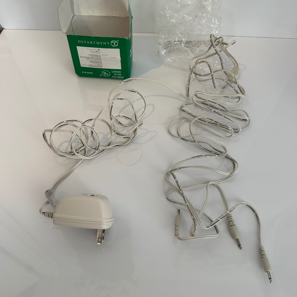 Department 56 AC/ DC Adapter 3-Prong Class 2 Transformer #55026 with box - NEW